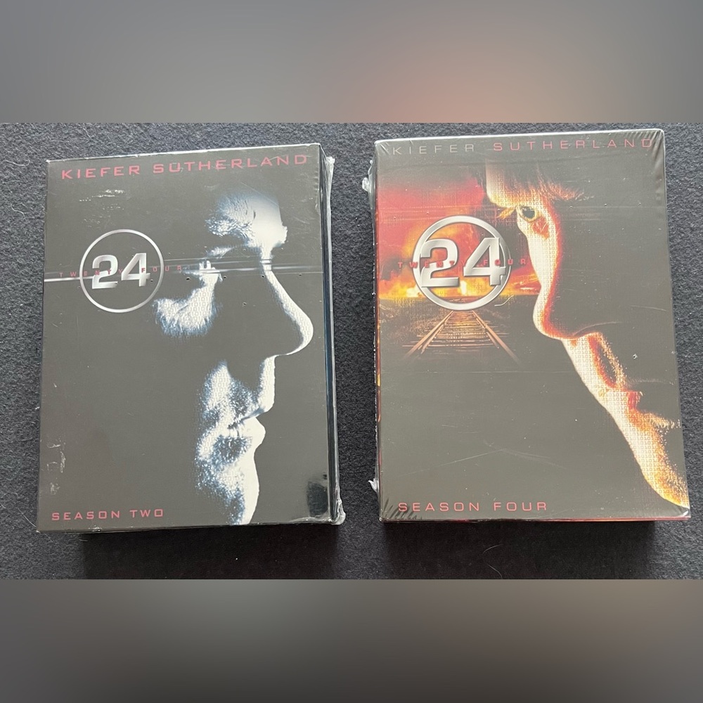 24 season 2 and 4 - 2 7 disc boxes Kiefer Sutherland #C-14